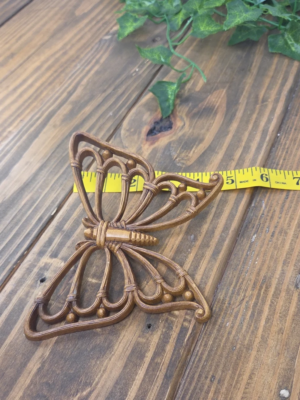 Home Interior Design. Vintage. Faux Wood. Butterfly Wall Decor Trio. Like New.